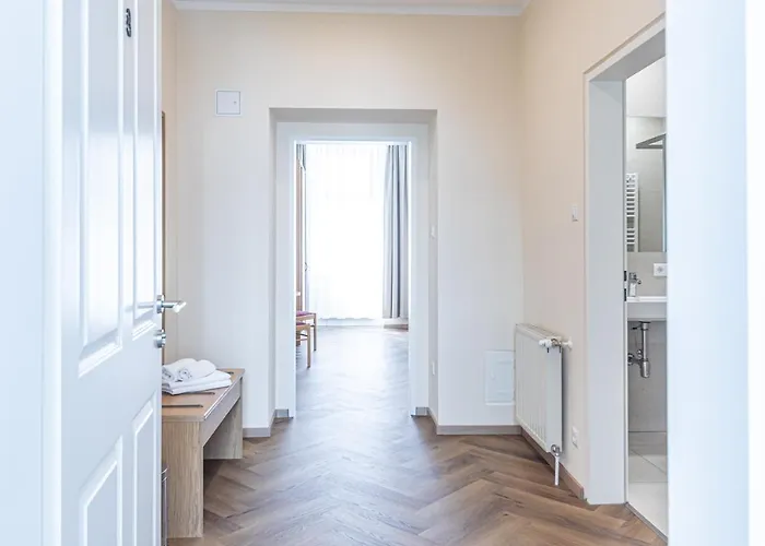 Hotel-pension Fuenfhaus 3* Відень