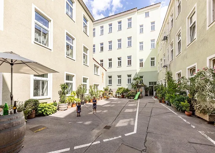 Hotel-pension Fuenfhaus Відень