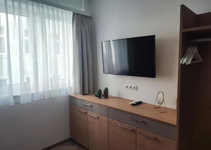 Hotel-pension Fuenfhaus Гостьовий будинок 3*