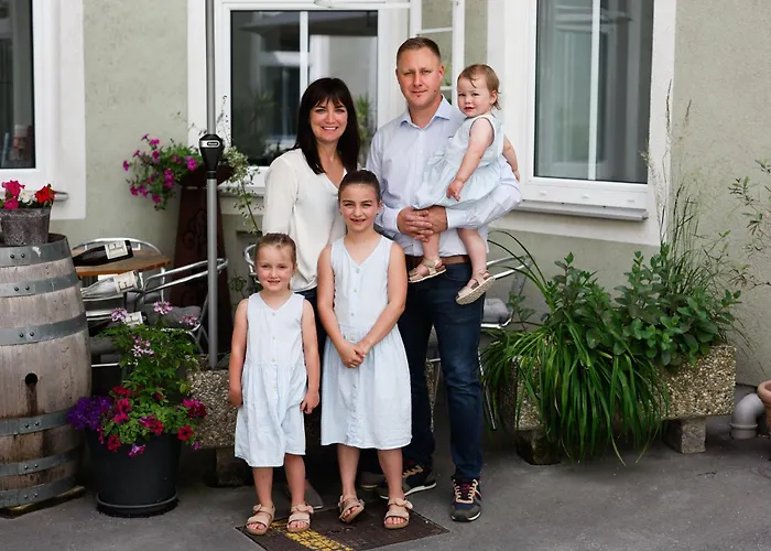 Hotel-pension Fuenfhaus Гостьовий будинок