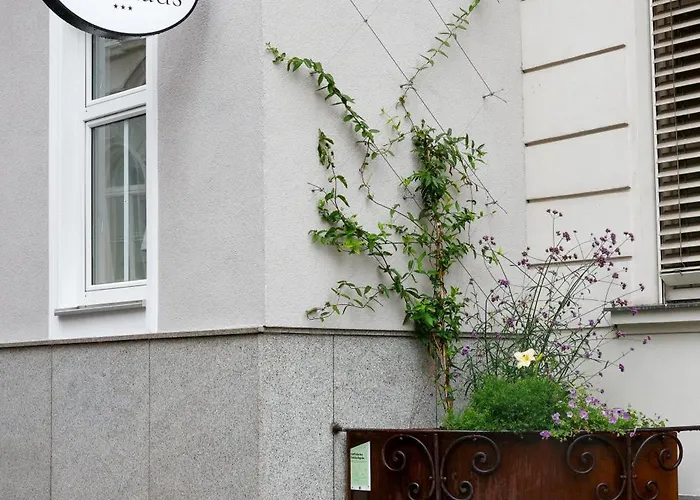 Hotel-pension Fuenfhaus Відень