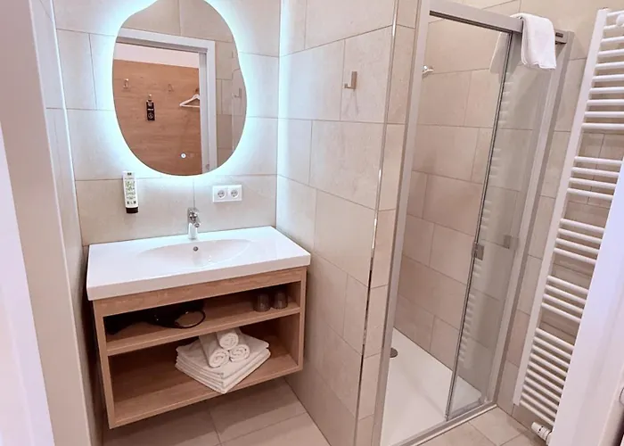 Hotel-pension Fuenfhaus Guest house